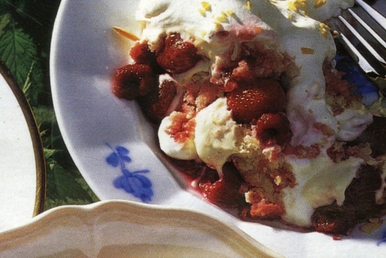 traditional english trifle