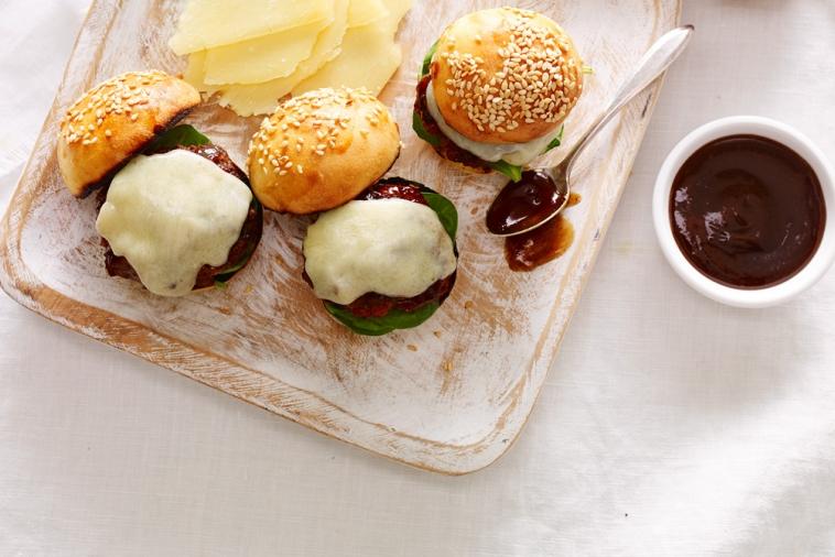 veal sliders with extra old cheddar veal sliders with extra old cheddar
